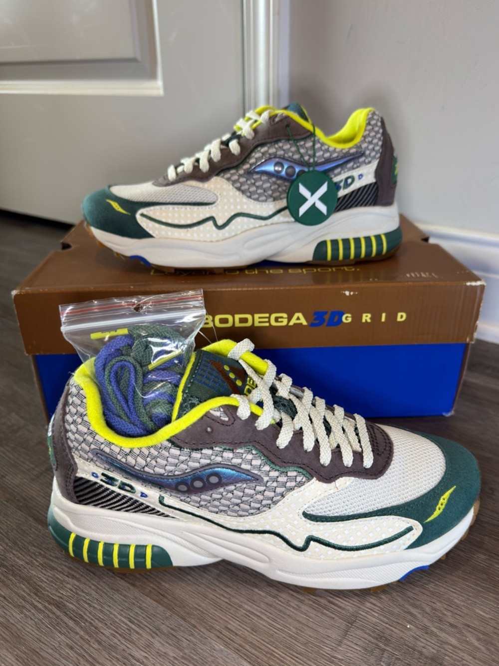 Saucony X Bodega 3D Grid Hurricane Cream Green Beige Sneakers - Picture 1 of 15